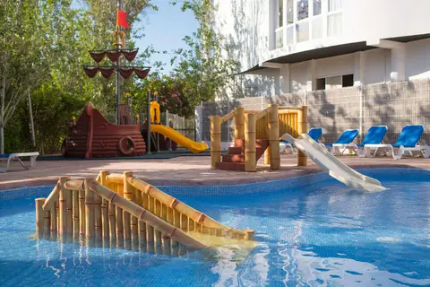 azuLine Hotel Bergantin in Sant Antoni de Portmany — foto 3