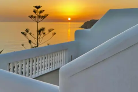 Sunset in Petra Lesvos, foto 13