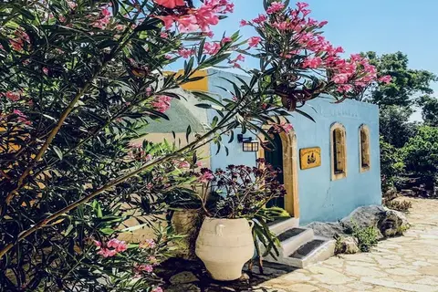 Arolithos Traditional Cretan Village in Georgioupolis