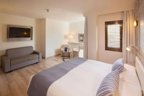 Hotel Corallium Beach by Lopesan in San Agustín — foto 6