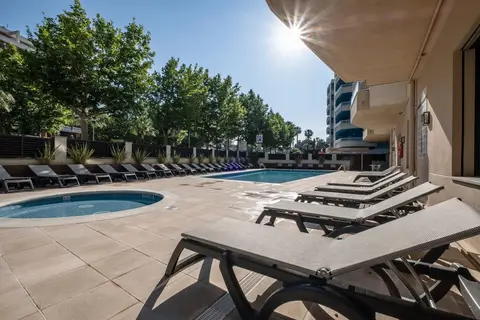 Aparthotel California in Salou — foto 30