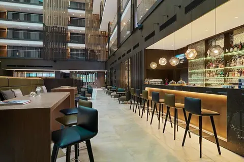 Sheraton Grand Tbilisi Metechi Palace in Tbilisi — foto 9