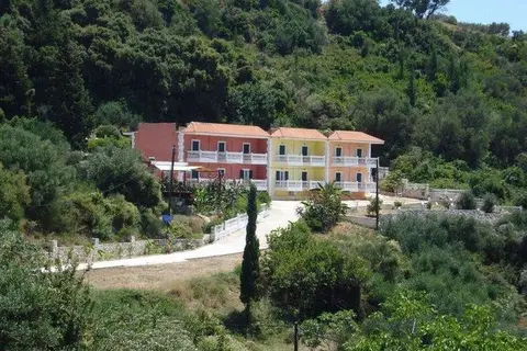 Agios Gerasimos Studios in Λουρδάτα — foto 14