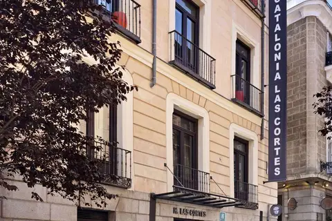 Catalonia Las Cortes in Madrid — foto 11