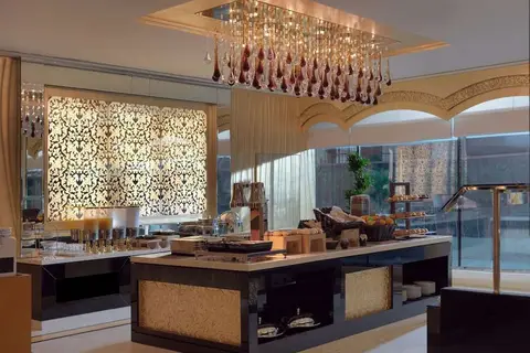 Damac Maison Dubai Mall Street in Dubai — foto 6