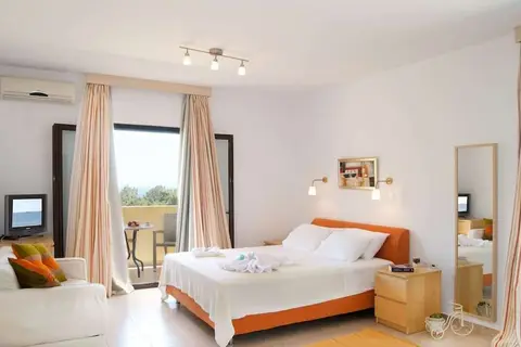 Miraluna Hotel in Karpathos Municipal Unit, foto 4