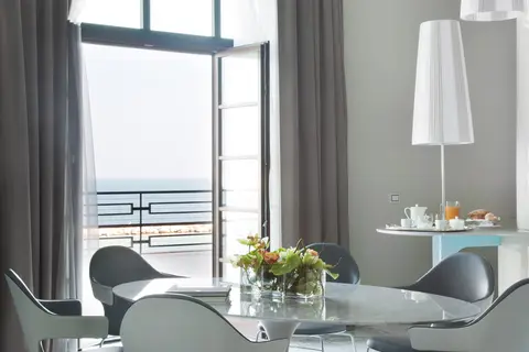 JR Hotels Bari Grande Albergo delle Nazioni in Bari — foto 24