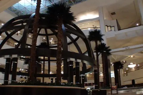Mövenpick Dubai Grand Al Bustan in Dubai — foto 6
