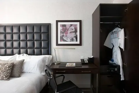 Distrikt Hotel New York City, Tapestry Collection by Hilton in New York — foto 4
