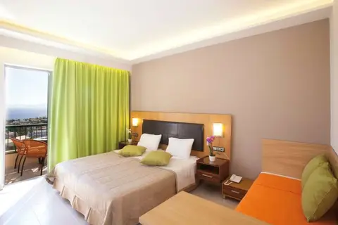 Pefkos Beach Hotel in Πεύκοι — foto 2