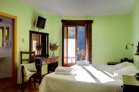 Hotel Balneario Río Pambre in Palas de Rei — foto 9