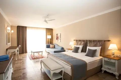 Andriake Beach Club in Merkezefendi — foto 16