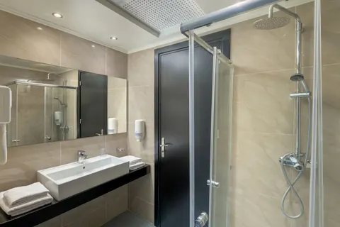 Oceanis Beach Hotel in Ialysos — foto 6