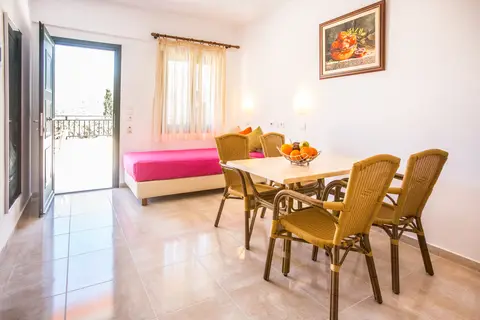 Mariamare Apartments in Δημοτική Ενότητα Μαλίων — foto 26