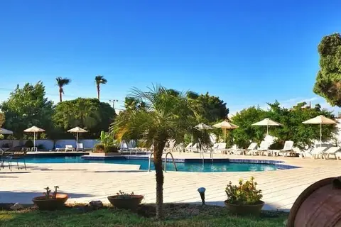 Happy Days Hotel in Παραδείσι — foto 26