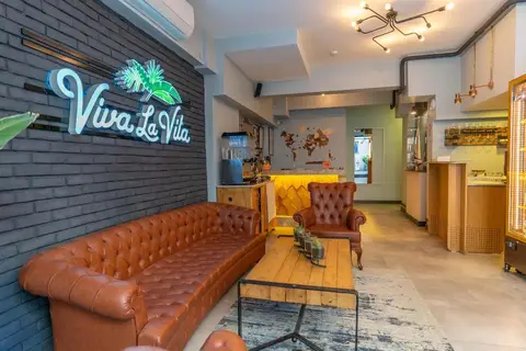 Viva La Vita Boutique Hotel in Konak — foto 17