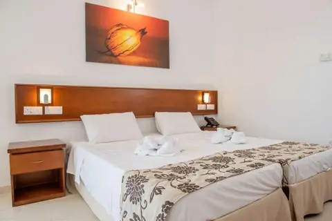 Avlida Hotel in Paphos — foto 30