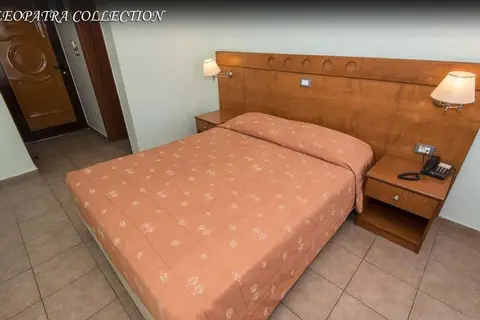 Cleopatra Superior Hotel in Καρδάμαινα — foto 18