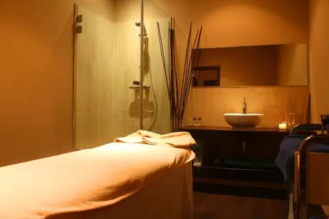 AR Roca Esmeralda Wellness & Spa Hotel in La Línea de la Concepción — foto 8
