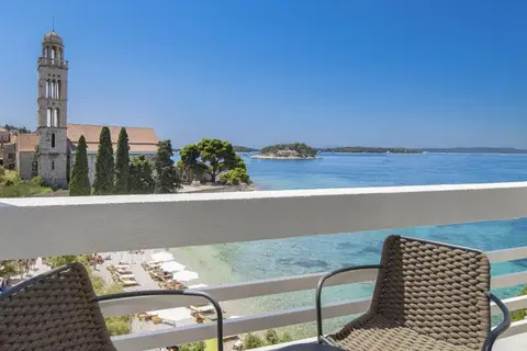 Beach Bay Hvar Hotel in Hvar, foto 8