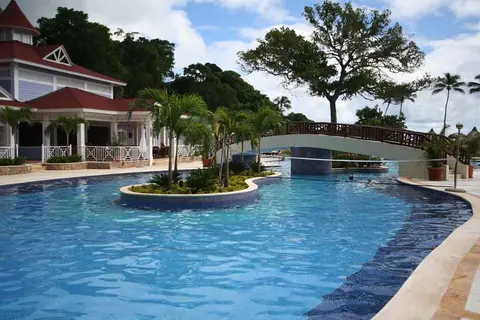 Luxury Bahia Principe Cayo Levantado in Santa Bárbara de Samaná — foto 12