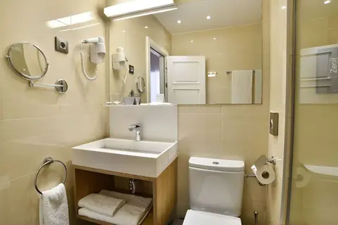 Hotel Zenit Budapest Palace in Boedapest — foto 10