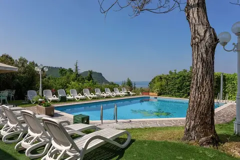 Panorama in Costermano sul Garda — foto 11
