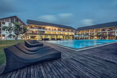 Suriya Luxury Resort in Waikkala — foto 23