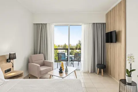 Miraluna Beach Resort in Κιοτάρι — foto 7
