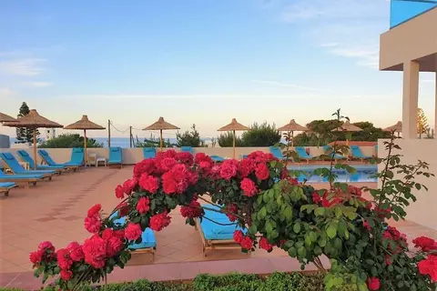 Saradari Beach Hotel in CHERSONISSOS, foto 2