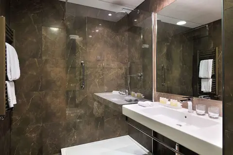Radisson Blu Plaza Hotel Ljubljana in Ljubljana — foto 22
