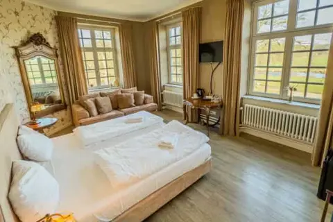 Kasteel Pietersheim in Lanaken — foto 5