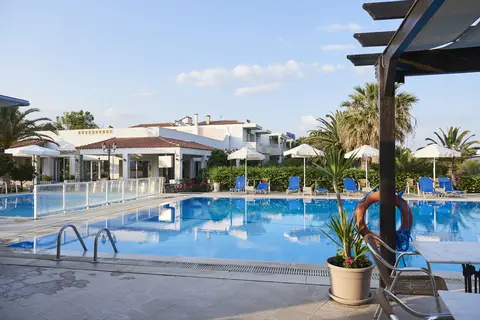 Kalloni Bay in Σκάλα Καλλονής — foto 4