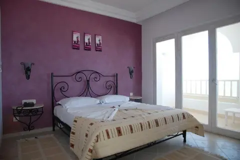 Delphin El Habib in Monastir