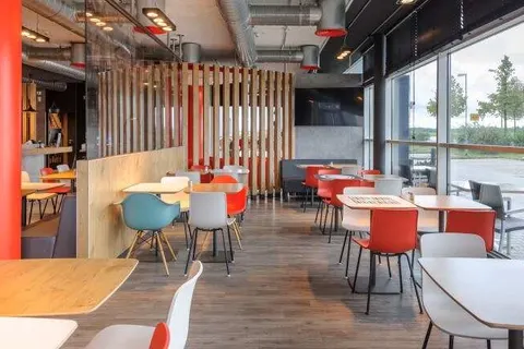 Ibis München Messe in Feldkirchen — foto 13