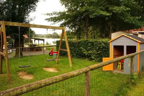Vodatent Camping L'Etruyere in Terval — foto 4