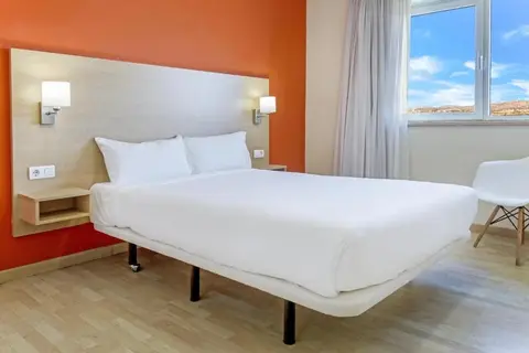 B&B HOTEL Madrid Las Rozas in Las Rozas — foto 14