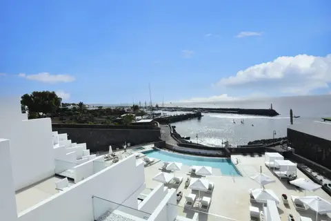 Royal Marina Suites Boutique Hotel in Yaiza — foto 28