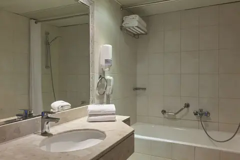 Atlantica Princess Hotel in Ιαλυσός — foto 27