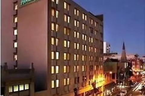 Holiday Inn Perth City Centre in Perth