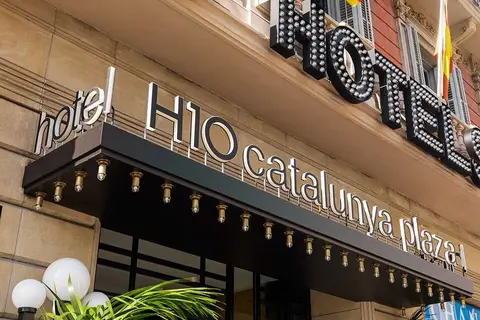 H10 Catalunya Plaza in Barcelona — foto 24