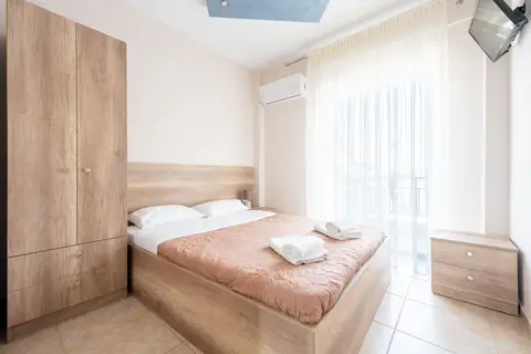 Milonas House Apartments in Διονυσίου — foto 11