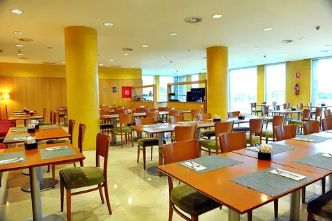 Hotel Puerta Santander in Santander — foto 30