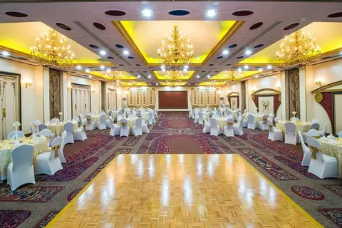 Holiday International Hotel Sharjah in Sharjah — foto 23