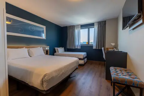 Travelodge Barcelona Poblenou in Barcelona — foto 19