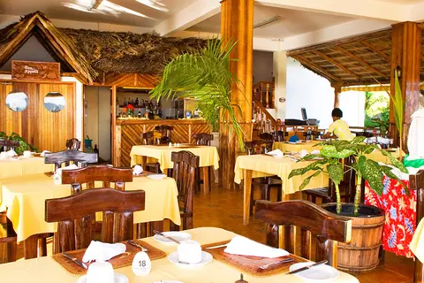 Patatran Village Hotel in La Passe — foto 12