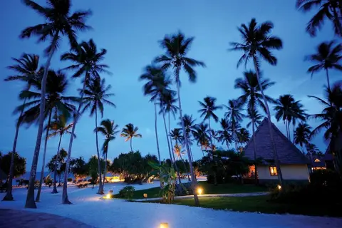 Neptune Pwani Beach Resort & Spa in Kiwengwa — foto 25