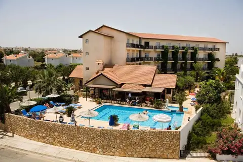 Anais Bay Hotel in Παραλίμνι — foto 10