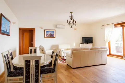 Pietra Mare Apartments in Petrovac na Moru, foto 7