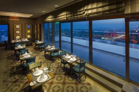 Titanic Business Kartal in Fatih — foto 7